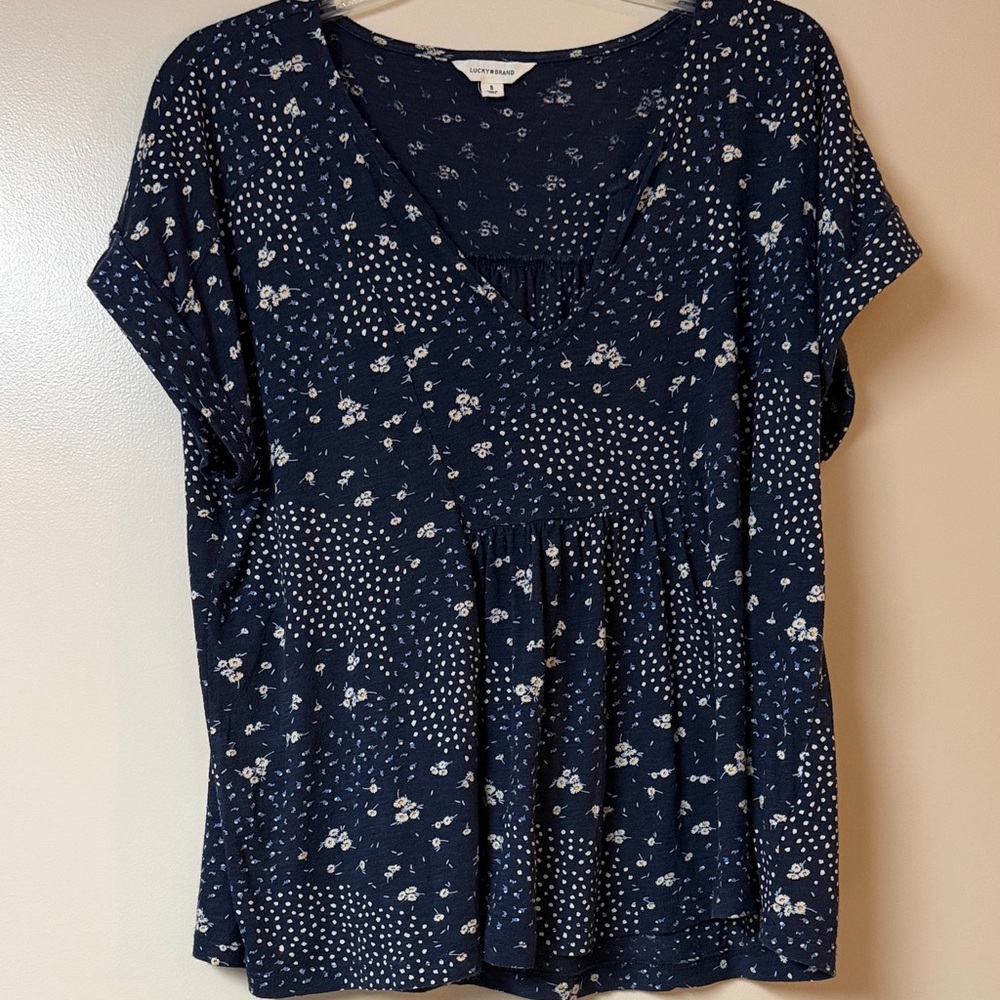 Navy Floral Women's Top. Lucky Brand. Small